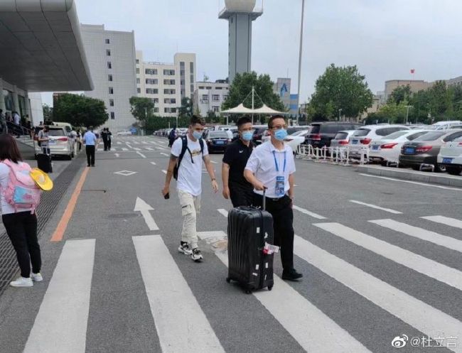 美月乃爱