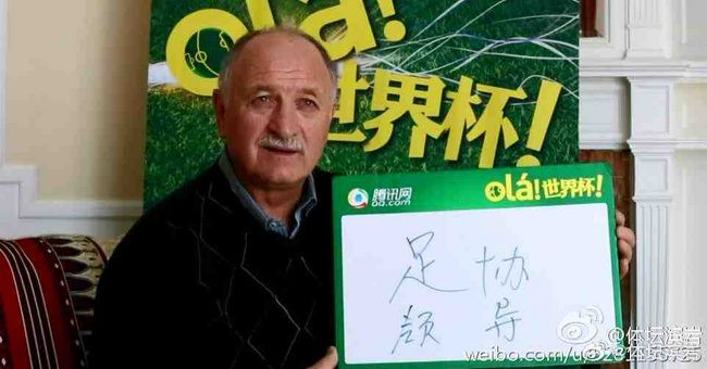 美女张开大腿给男生捅